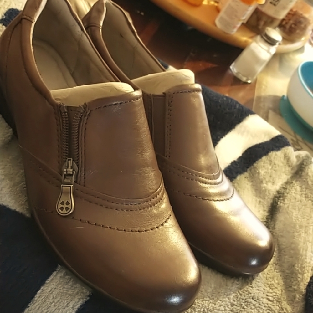 Naturalizer Brown casual shoes